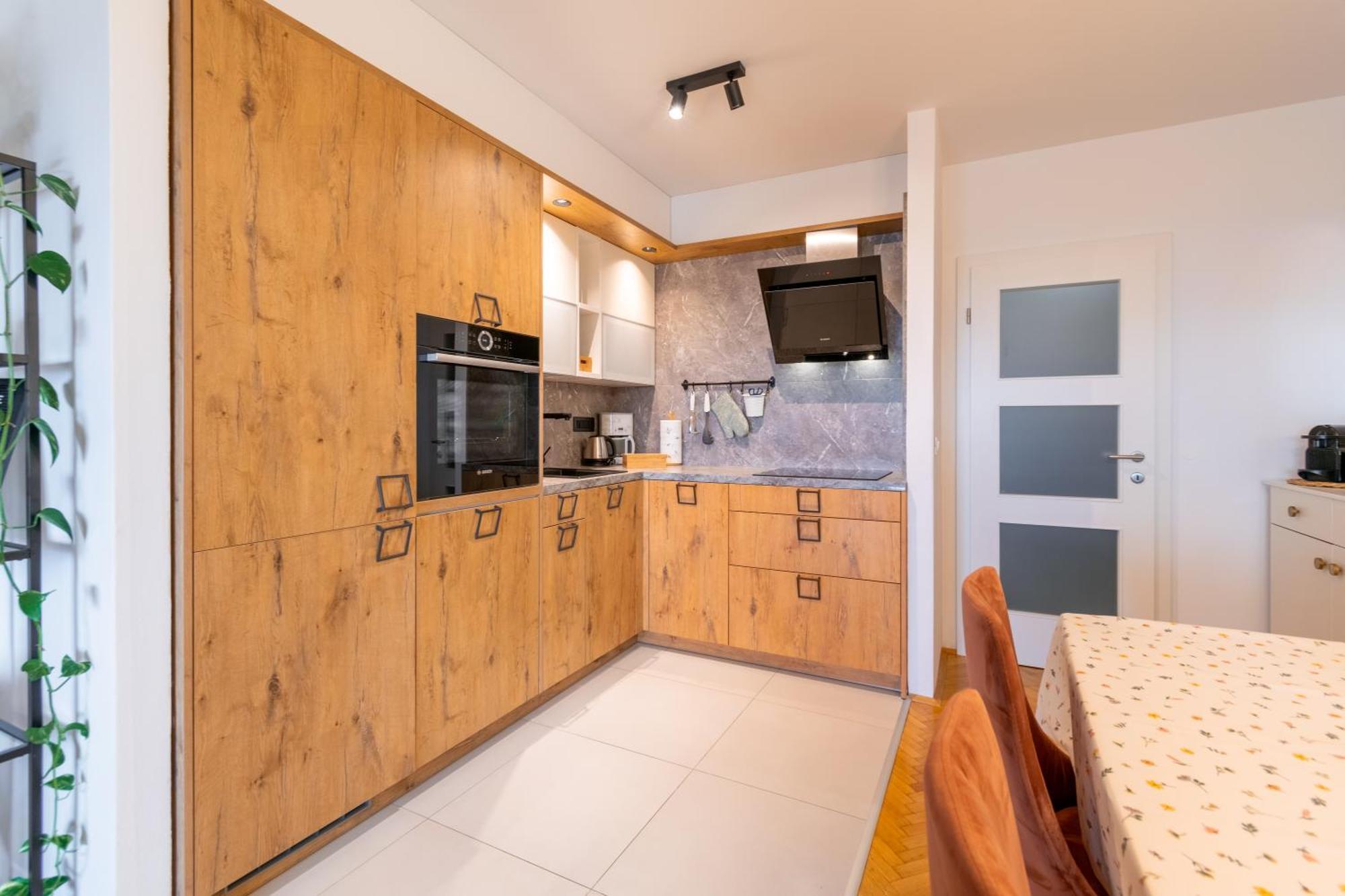 מאקרסקה Apartment Maja Superior מראה חיצוני תמונה